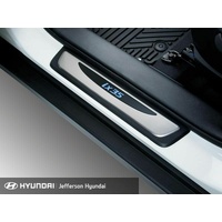 Hyundai IX35 Auto Illuminated Scuff Plates Set of 4 image