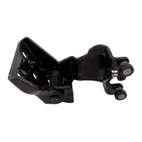 Hyundai Left Hand Sliding Door Middle Right Roller for iLoad & iMax 2007 - 2021 image