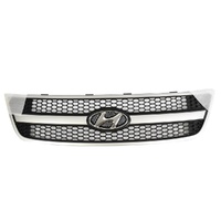 Hyundai Radiator Grille Assembly image