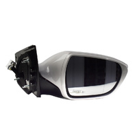 Hyundai Outside Rear View Mirror Assembly image
