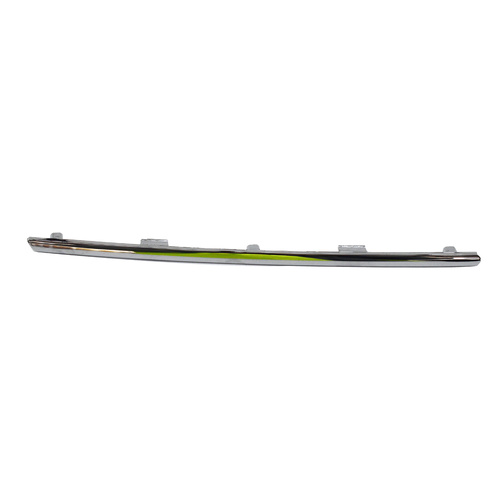 Hyundai Radiator Grille Piece
